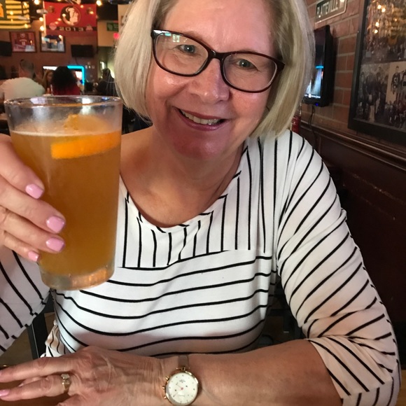 Meet your Posher, Susan - Picture 1 of 1